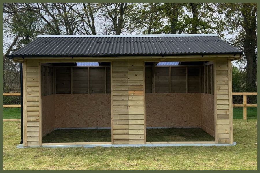 18x12ft open field shleter timber field shelter for horses in Somerset